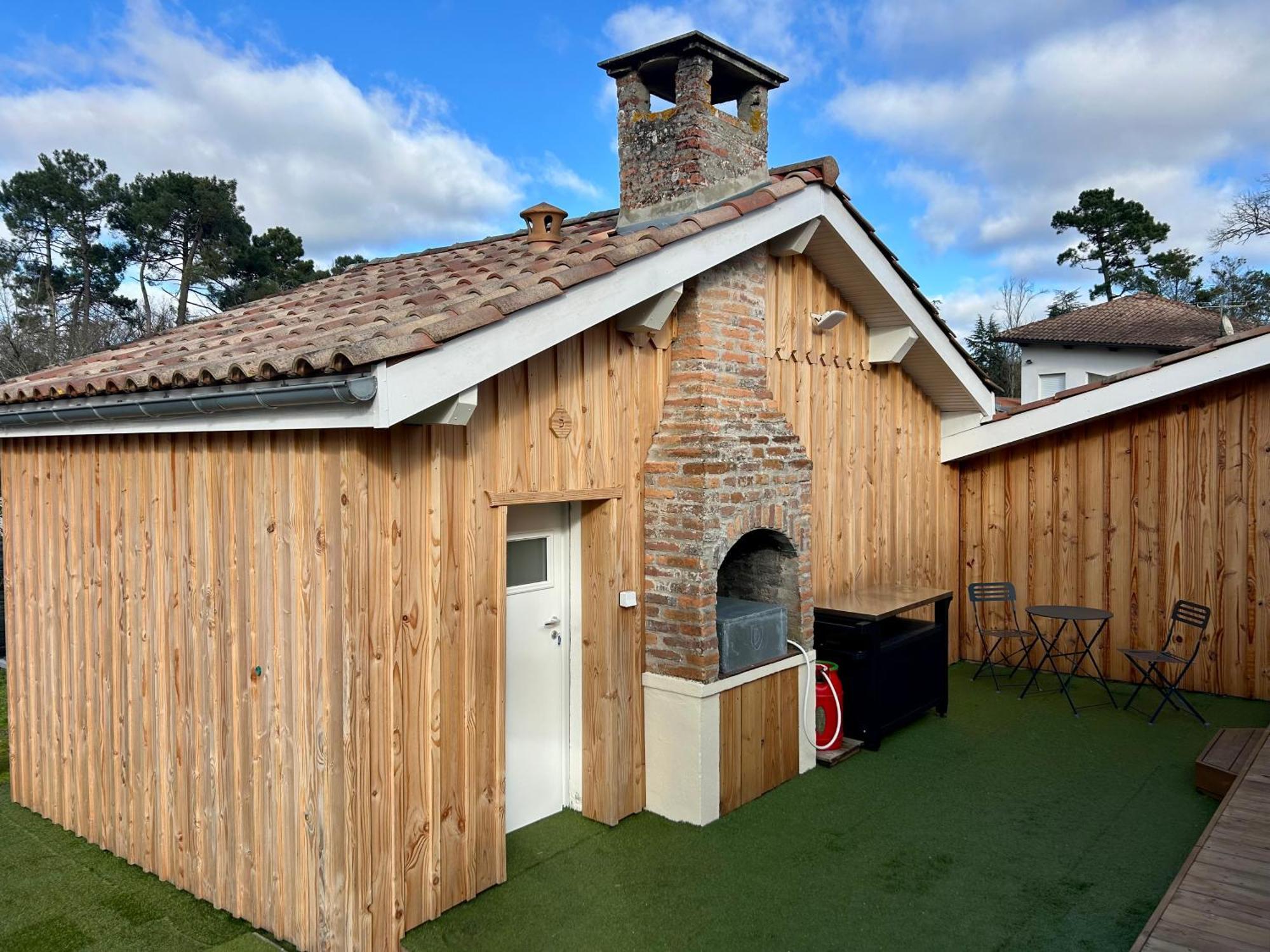 Tiny House De Charme Toute Equipee Le Pian-Médoc Exteriör bild